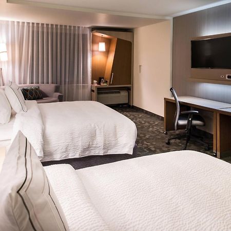 Courtyard By Marriott Jacksonville Zewnętrze zdjęcie